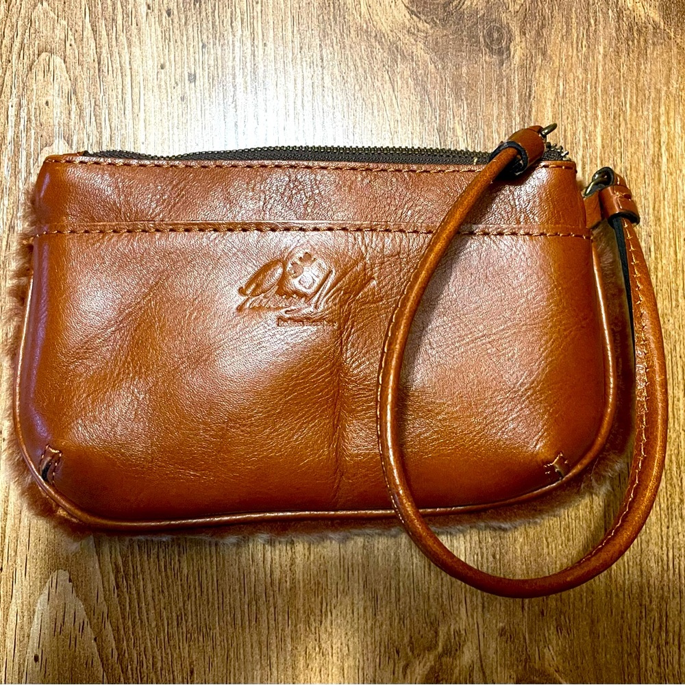 Patricia Nash wristlet